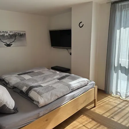 Schloss Blick Apartment *